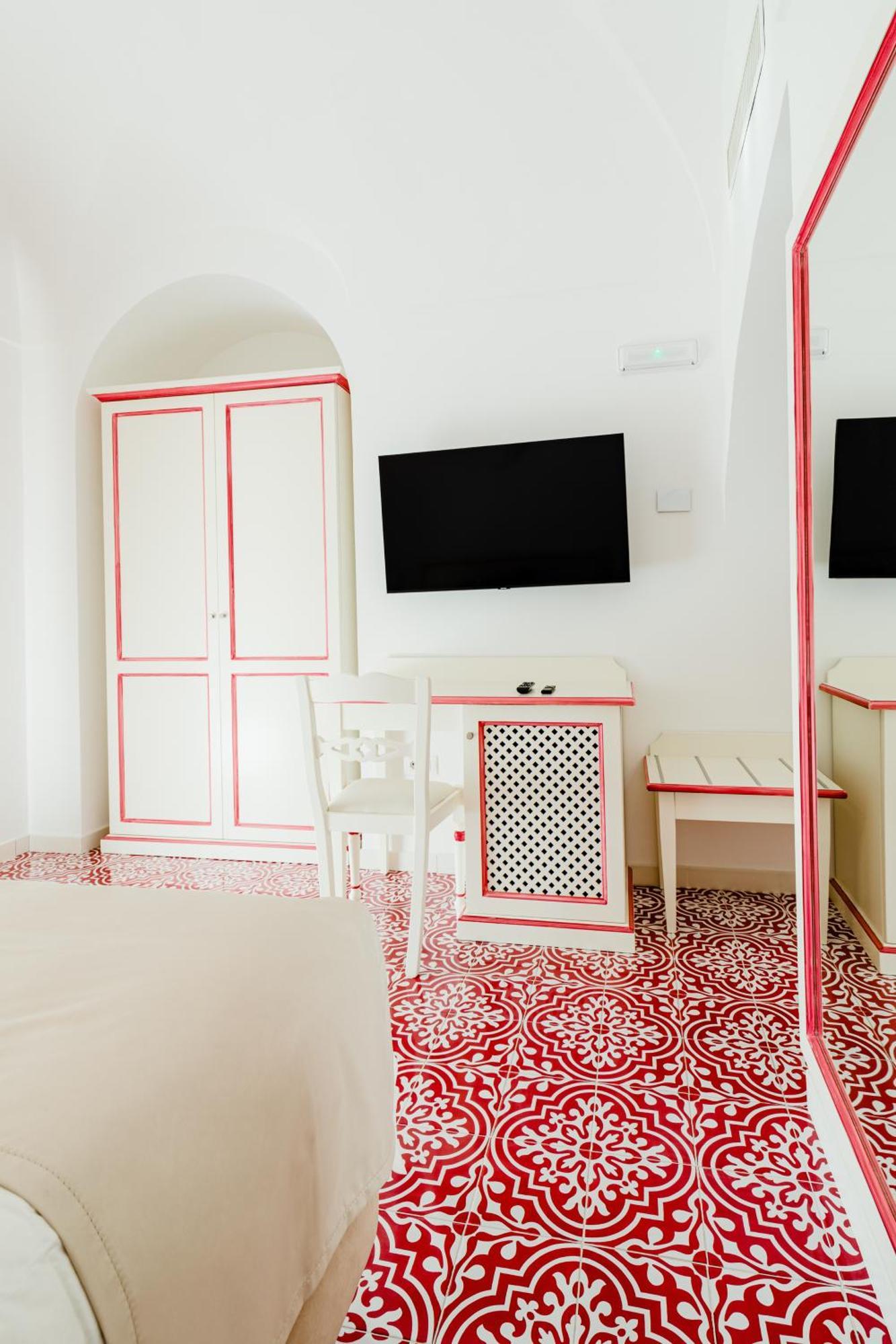 Hotel Da Raffaele Ischia Exterior photo